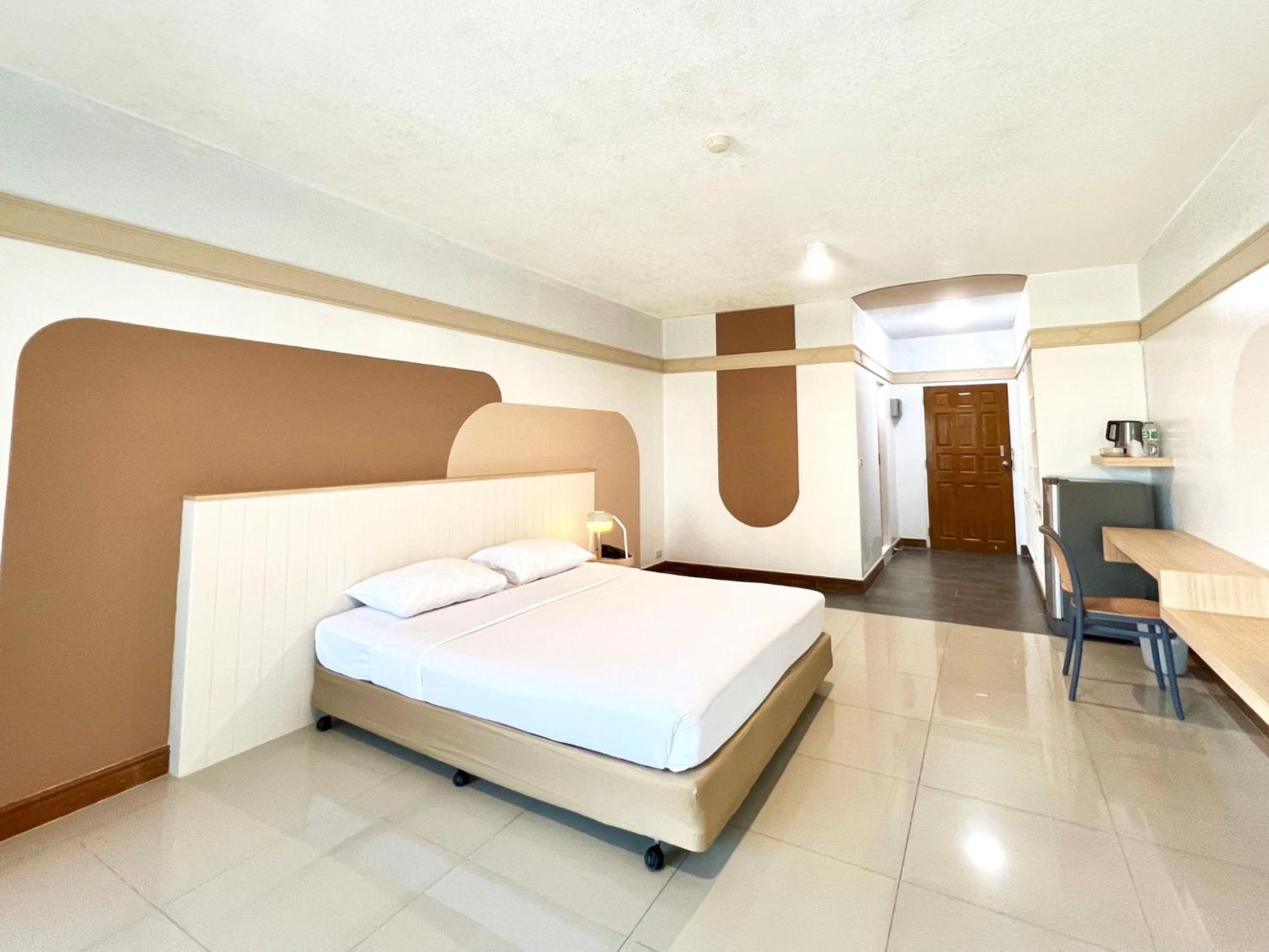 Mark Land Pattaya Beach Exterior foto